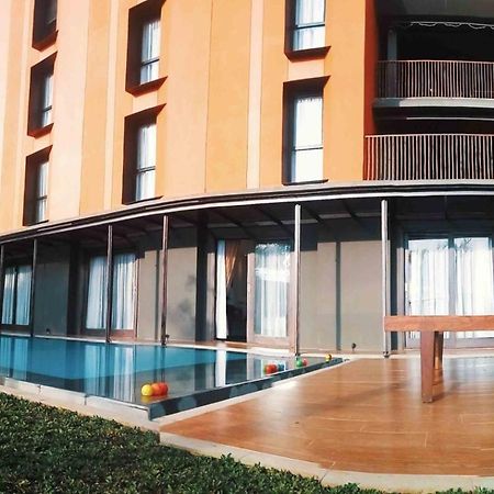 Grand Metro Puncak Hotel Cibodas ภายนอก รูปภาพ