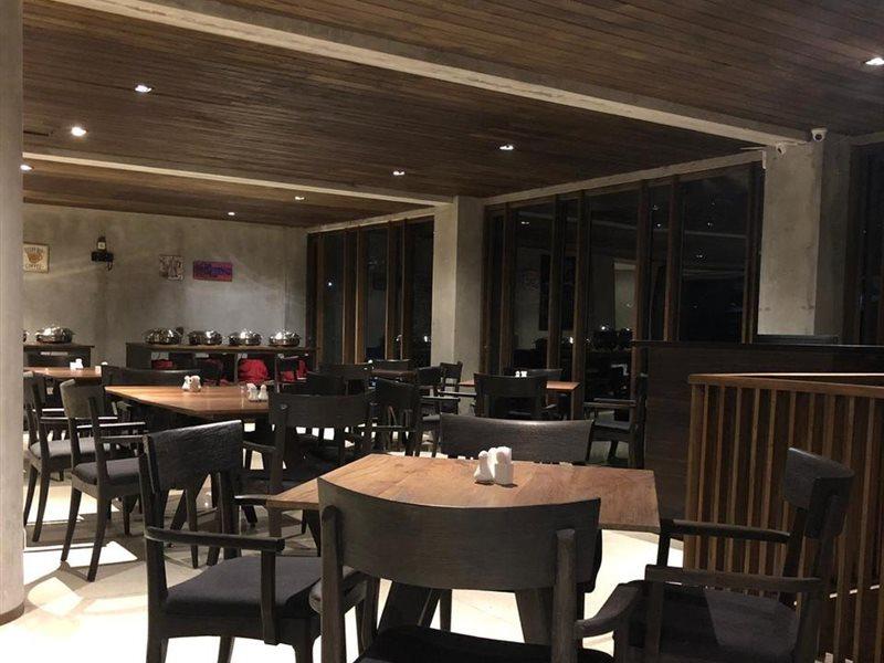 Grand Metro Puncak Hotel Cibodas ภายนอก รูปภาพ